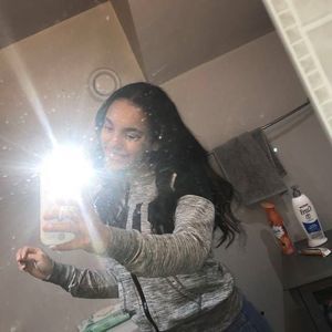 Meet your Posher, Alena